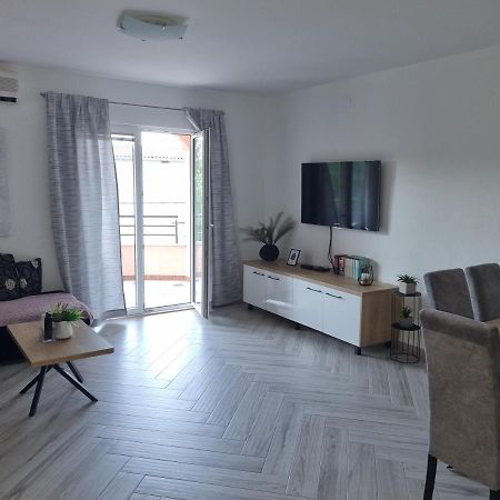 Apartments Ledic คราวาวิซา ภายนอก รูปภาพ